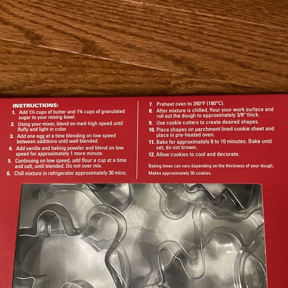 Christmas Cookie Cutter Storybook (set of 12) - Picture 5 of 13